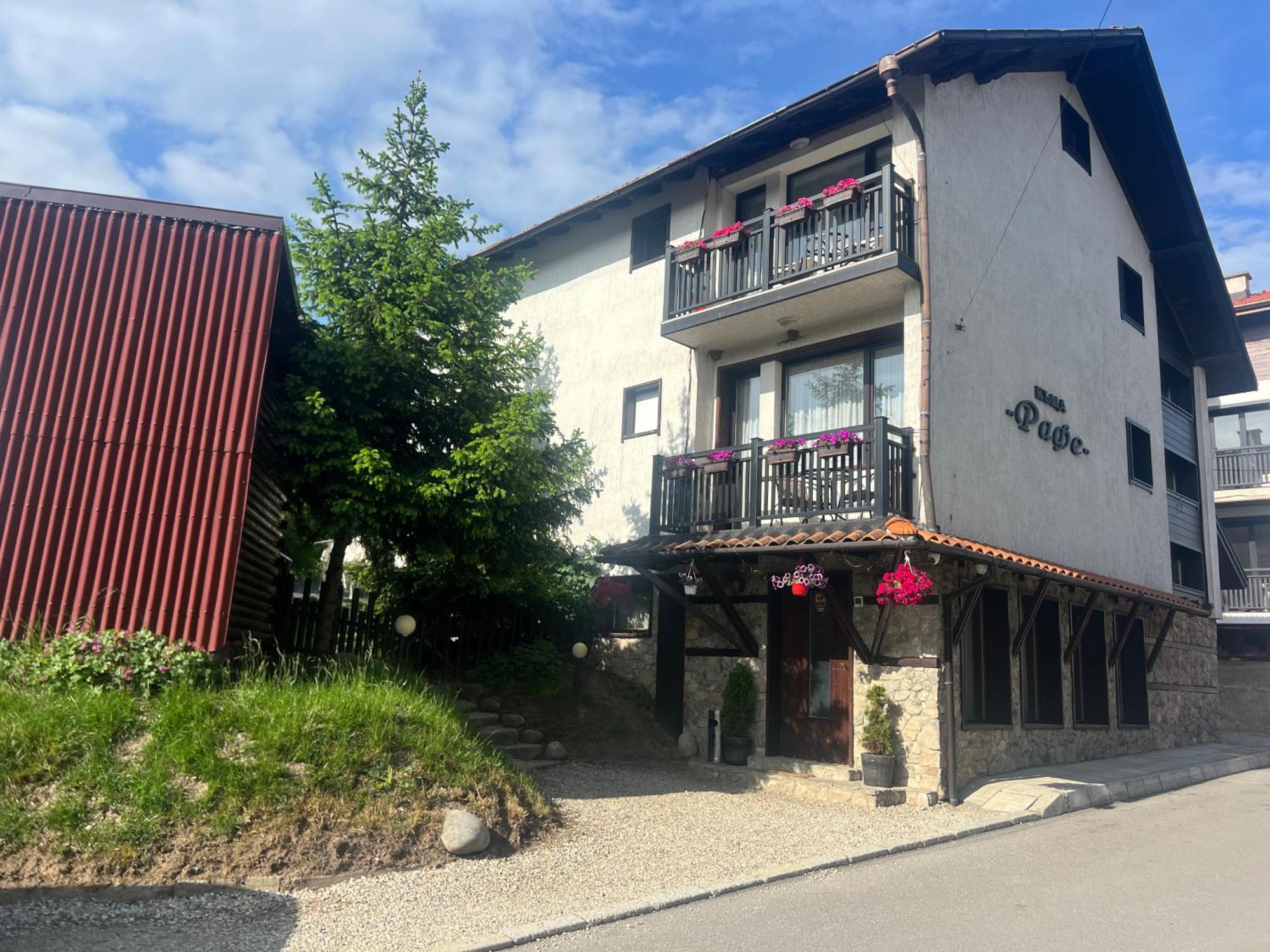 Guest House Raffe Dobrinishte Exterior photo